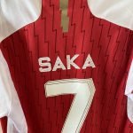 Arsenal | Primera equipación 23/24 photo review